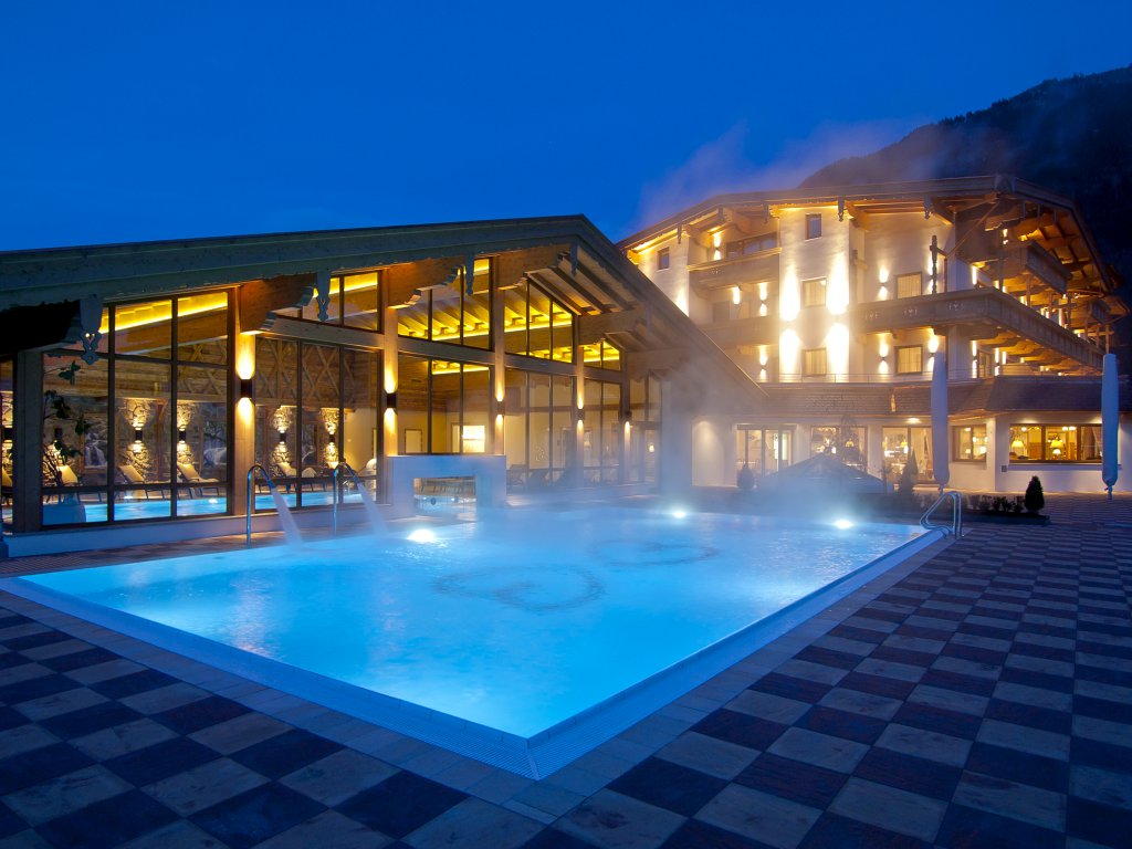 Ihr Wellnesshotel im Zillertal 4* Superior Hotel Wöscherhof